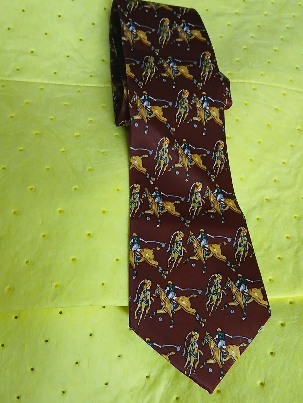 Mens Burgundy Equestrian Pattern Tie